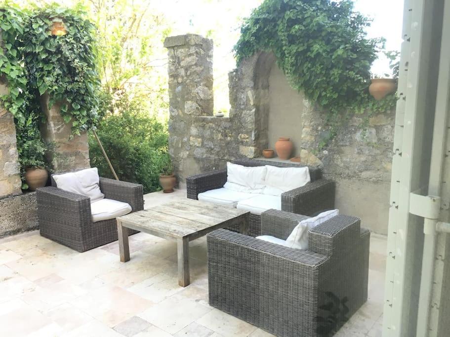 Hotel La Bastide à Saint-Julien  Extérieur photo